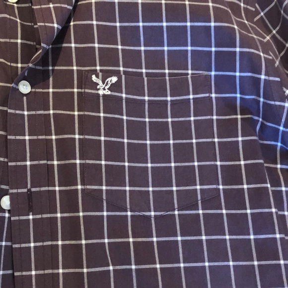 American Eagle Botton Down Shirt - Picture 3 of 11